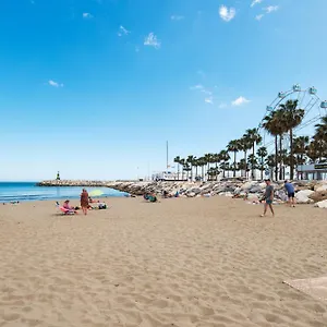 Puerto Marinero En El Puerto Marina De En El Corazón De La Costa Del Sol. Apartamento Benalmádena